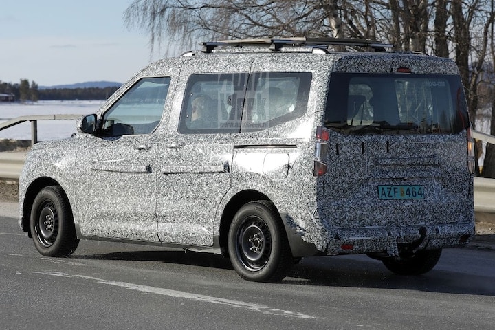 Ford Tourneo Courier spyshots