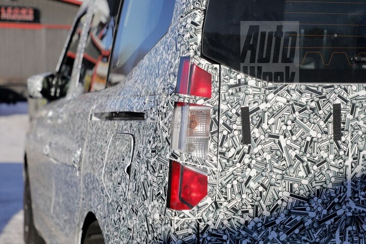 Ford Tourneo Courier spyshots