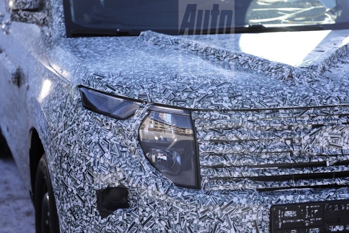 Ford Tourneo Courier spyshots