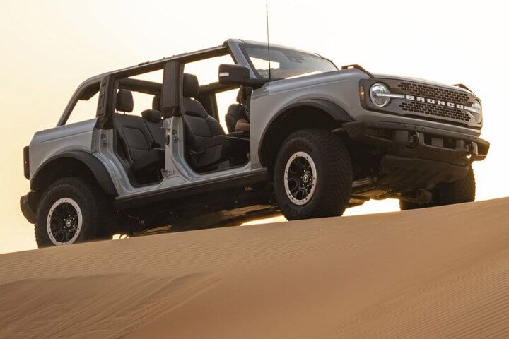 Ford Bronco