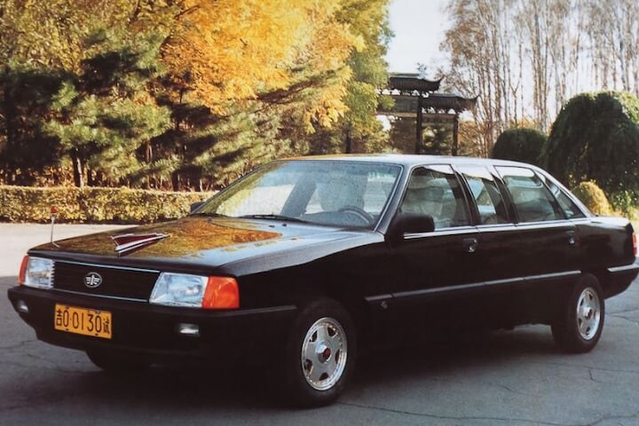 Hongqi Audi 100