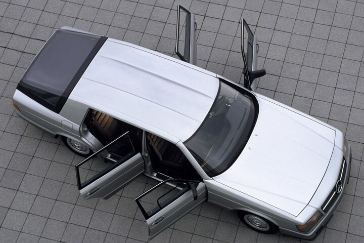 Mercedes-Benz Auto 2000