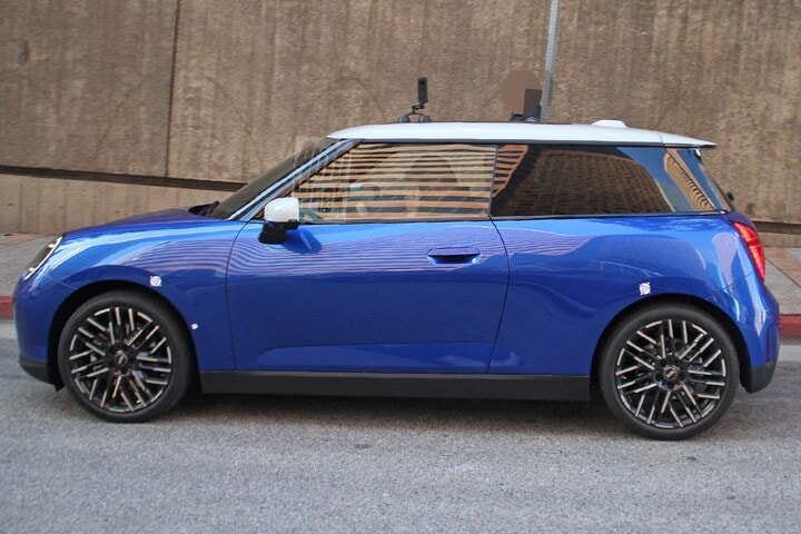 Spyshots Mini Cooper SE