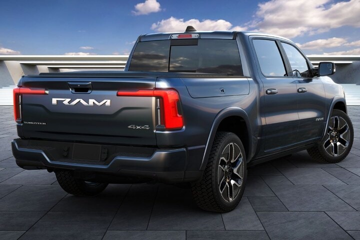 RAM 1500 REV