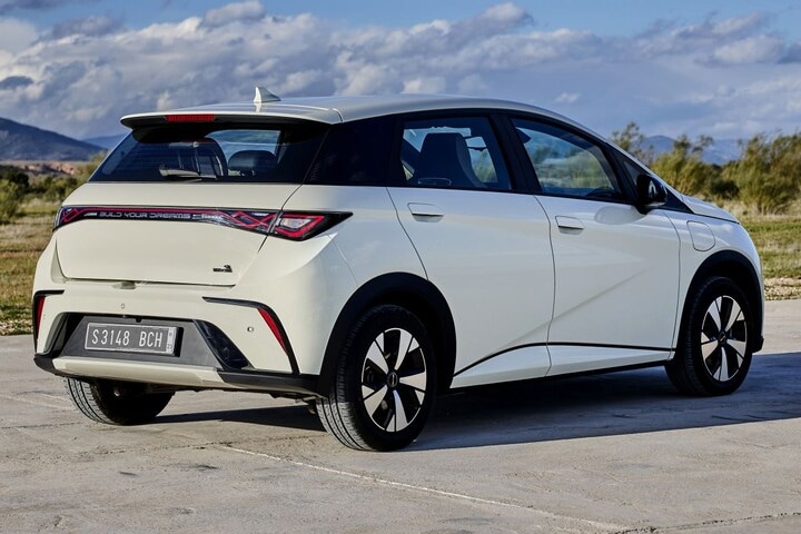 BYD Dolphin