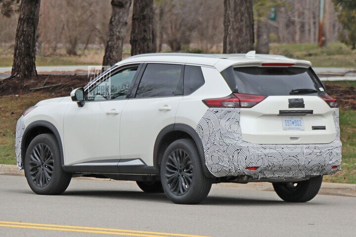 Spyshots Nissan X-Trail facelift