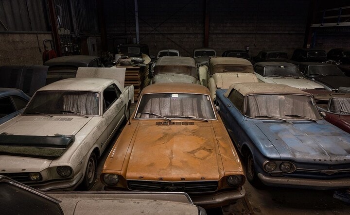 Palmen Barnfind Collection