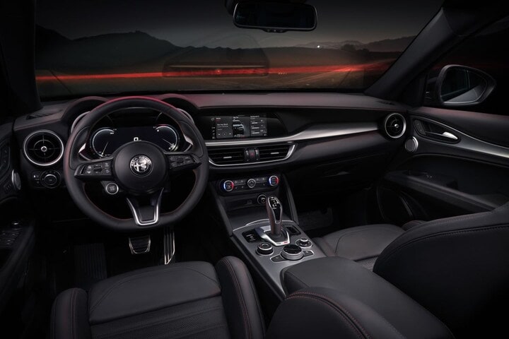 Alfa Romeo Stelvio Competizione