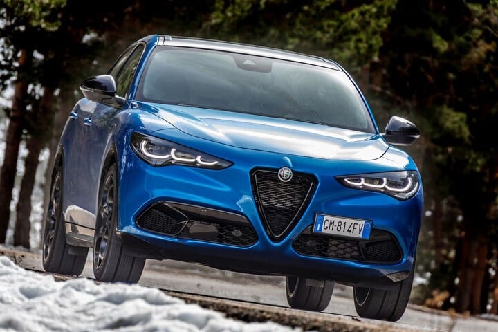Alfa Romeo Stelvio Competizione