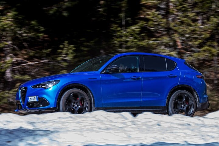 Alfa Romeo Stelvio Competizione