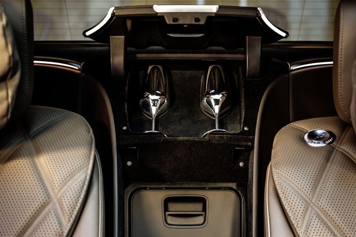 Mercedes-Maybach EQS SUV luxe EV