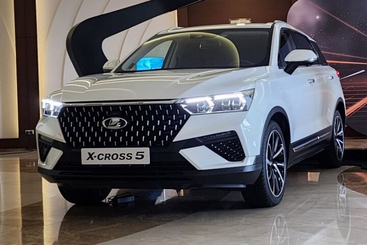 Lada X-Cross 5