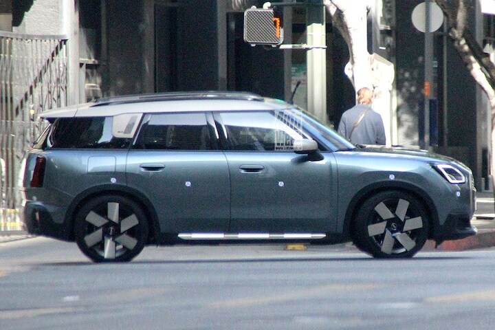 Spyshots Mini Countryman