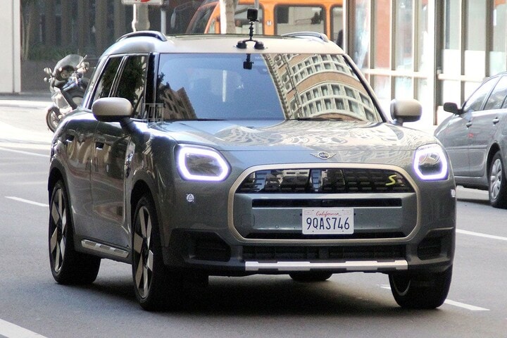 Spyshots Mini Countryman
