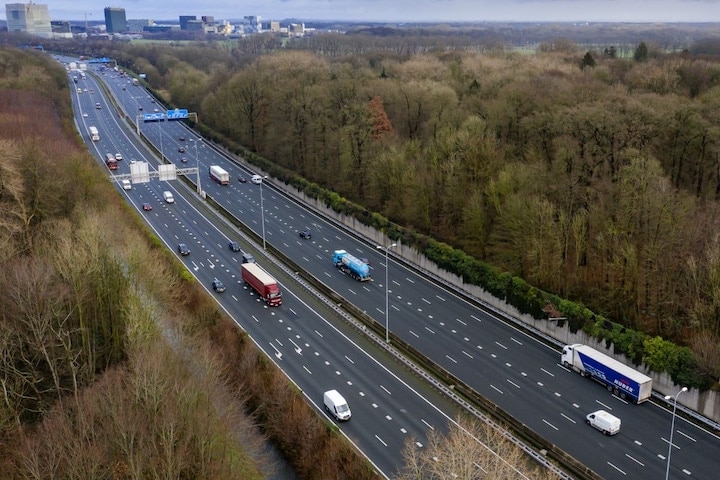 Snelweg weefvak knooppunt A27 Amelisweerd ANP