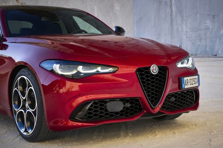 Alfa Romeo Giulia 2023 koplamp