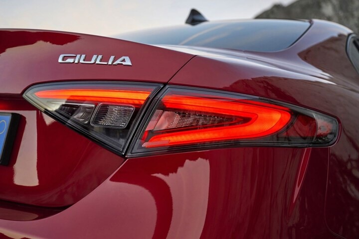 Alfa Romeo Giulia 2023 achterlicht