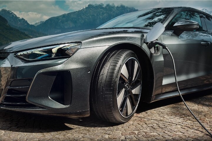 Waarom je juist voor de nieuwe iON-serie van Hankook moet kiezen als band voor een EV