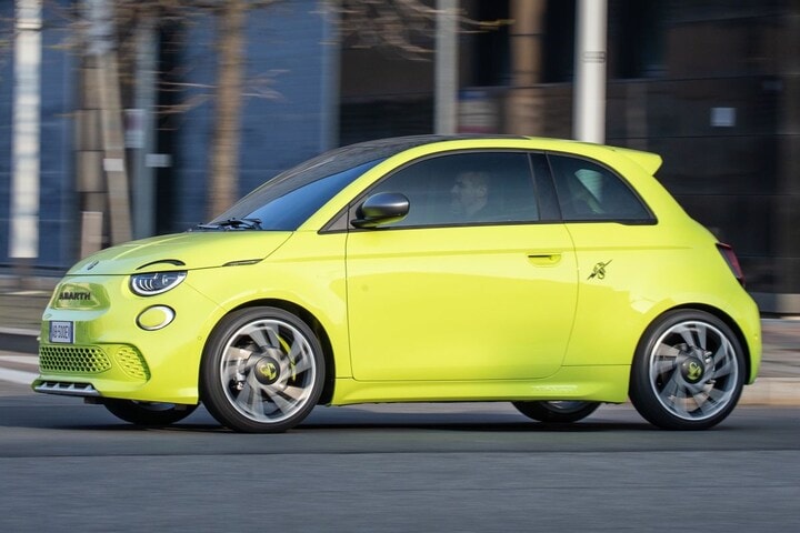 Abarth 500e en 500e Turismo
