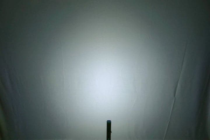 Werkplaatslampen test - Hazet lichtbeeld