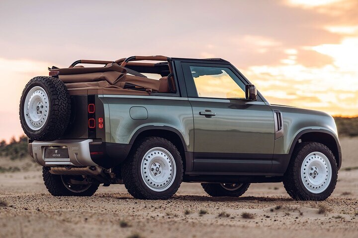 Land Rover Defender Valiance Convertible Heritage Customs