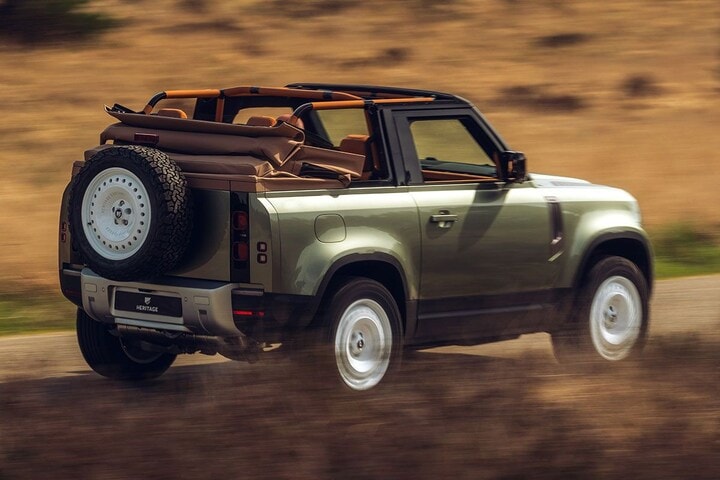 Land Rover Defender Valiance Convertible Heritage Customs
