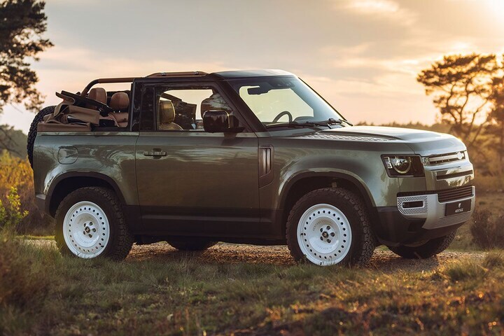 Land Rover Defender Valiance Convertible Heritage Customs