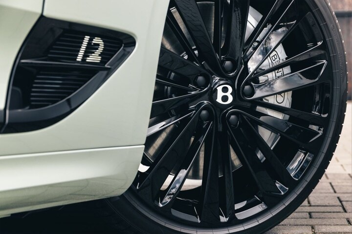 Bentley Continental Speed Edition 12
