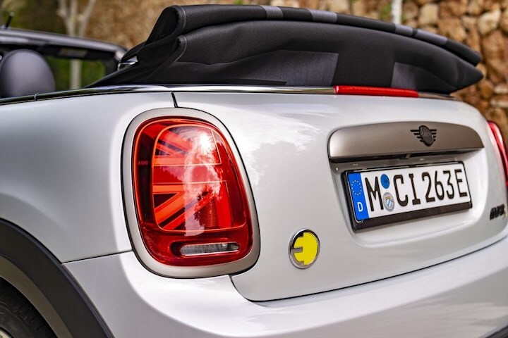 Mini Cooper SE Cabrio Mini Electric Cabrio