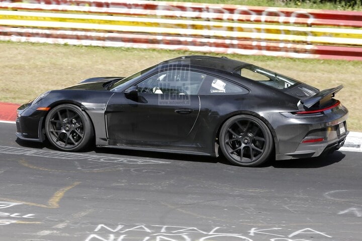Porsche 911 ST