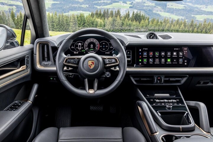 Porsche Cayenne 2023 E-Hybrid