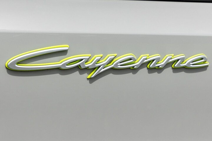 Porsche Cayenne 2023 E-Hybrid