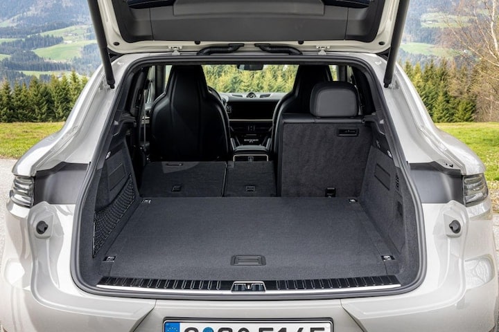 Porsche Cayenne 2023 E-Hybrid