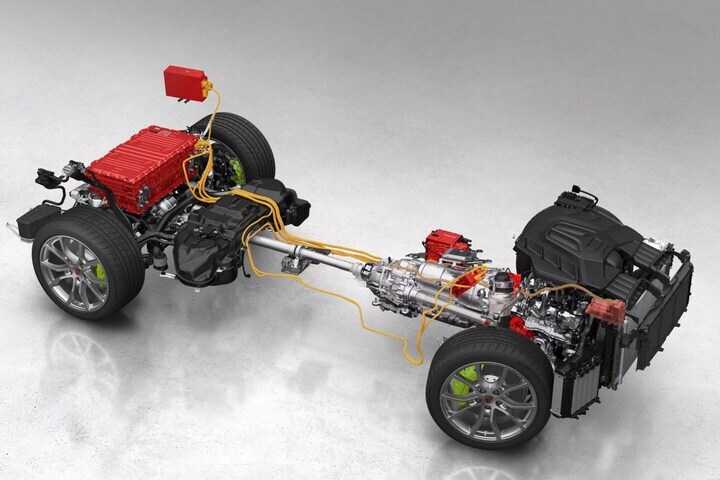 Porsche Cayenne 2023 E-Hybrid