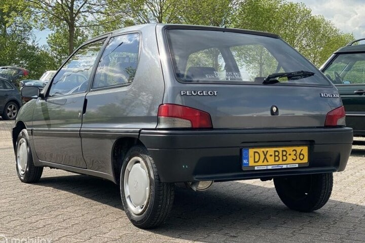 Peugeot 106