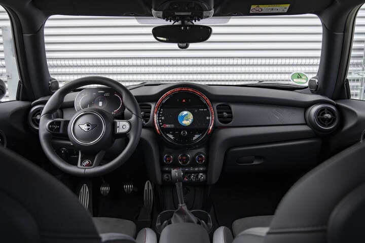 Mini John Cooper Works 1to6 Edition