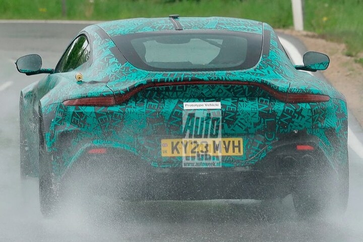 Aston Martin Vantage facelift spyshots