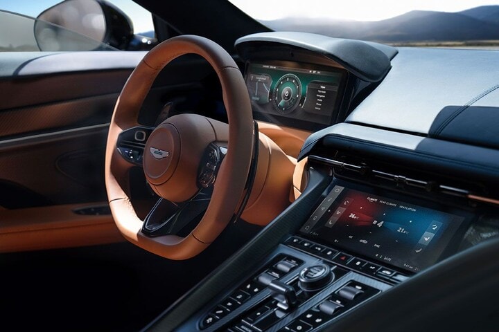 Aston Martin DB12