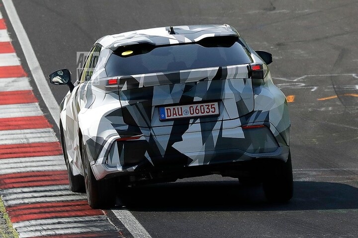 Spyshots Toyota C-HR