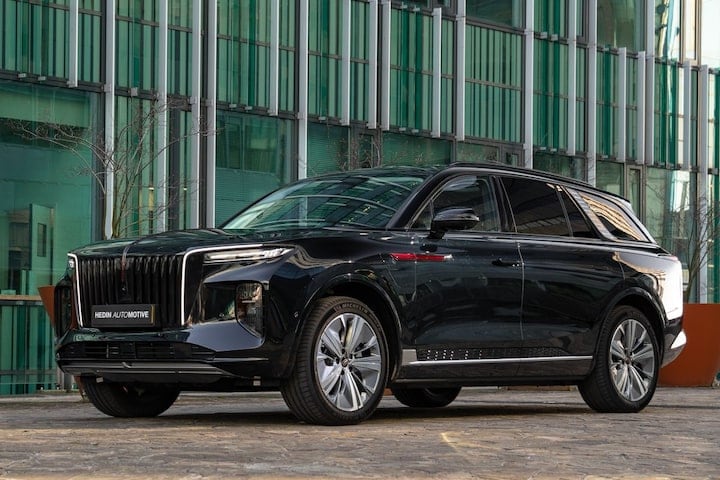 Hongqi E-HS9