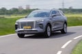 Hongqi E-HS9