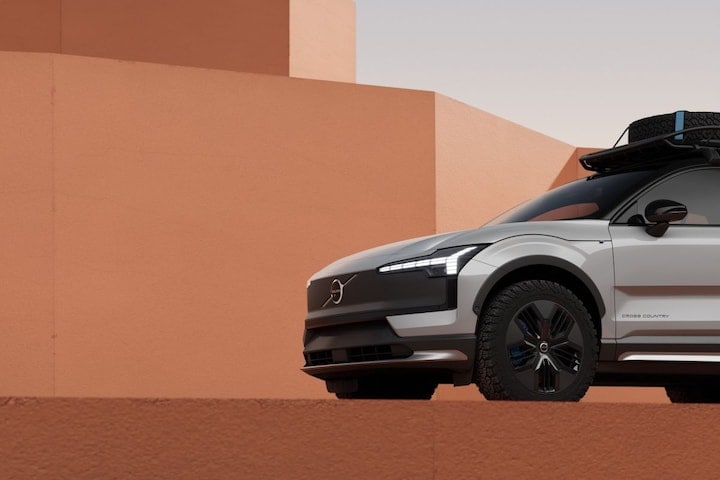 Volvo EX30 Cross Country