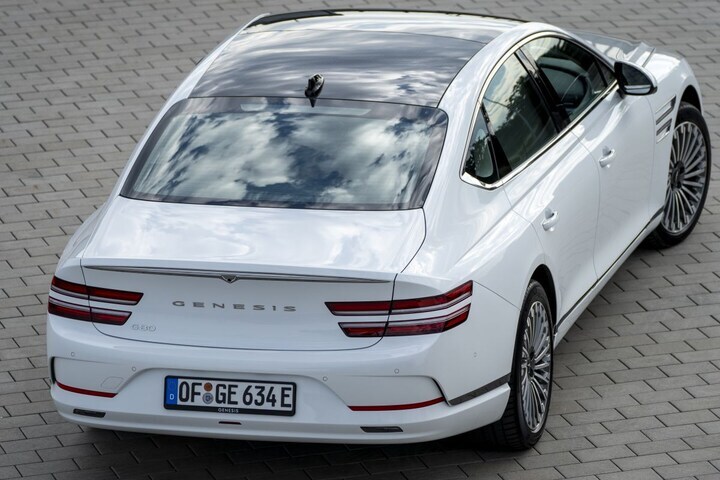 Genesis Electrified G80 Genesis G80
