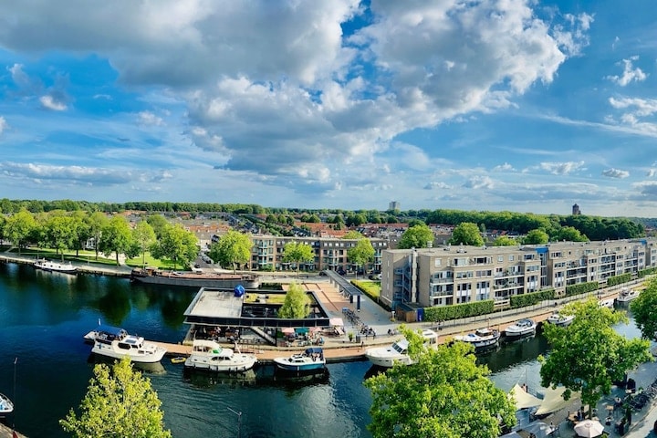 Parkeren in Tilburg Piushaven