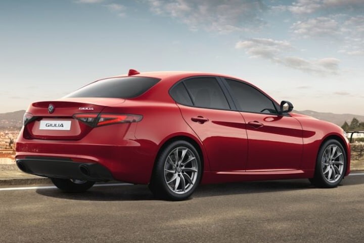 Alfa Romeo Giulia Back to Basics