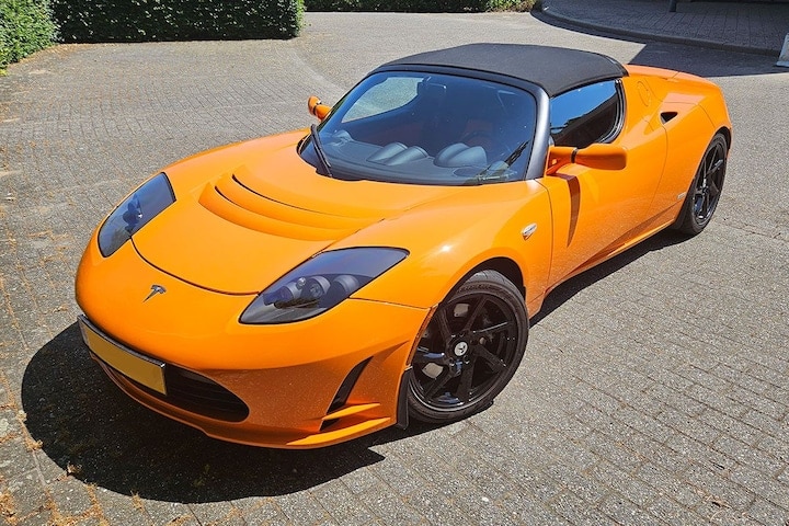 In het wild Tesla Roadster