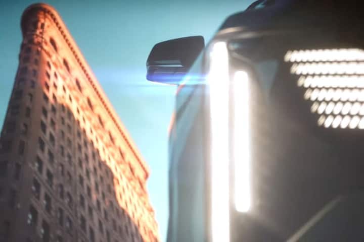 Cadillac Escalade IQ