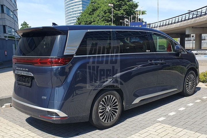 Denza D9 BYD