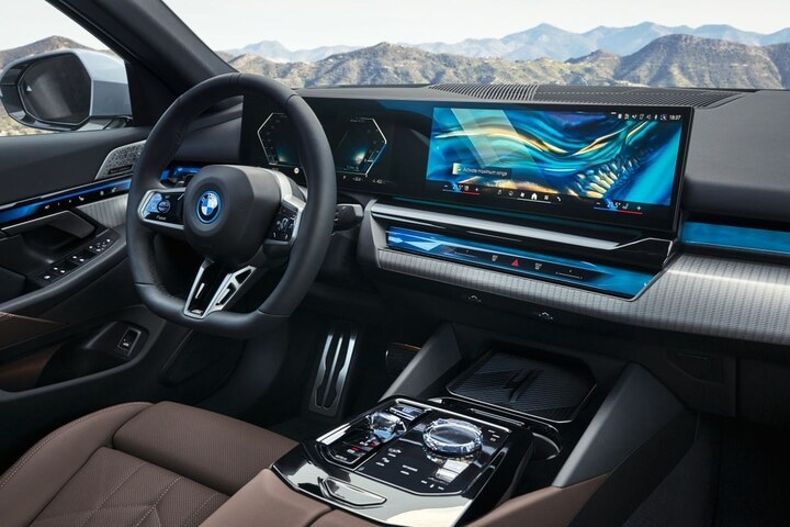 BMW i5