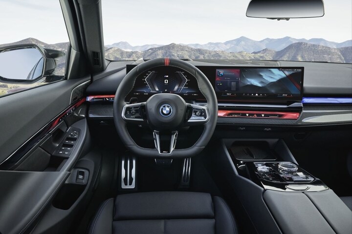BMW i5 M60 xDrive